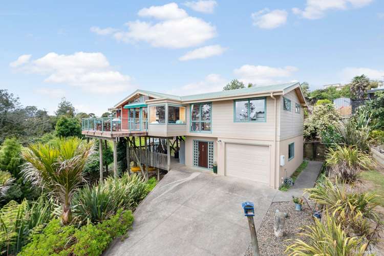 9 Omana Heights Drive Maraetai_16