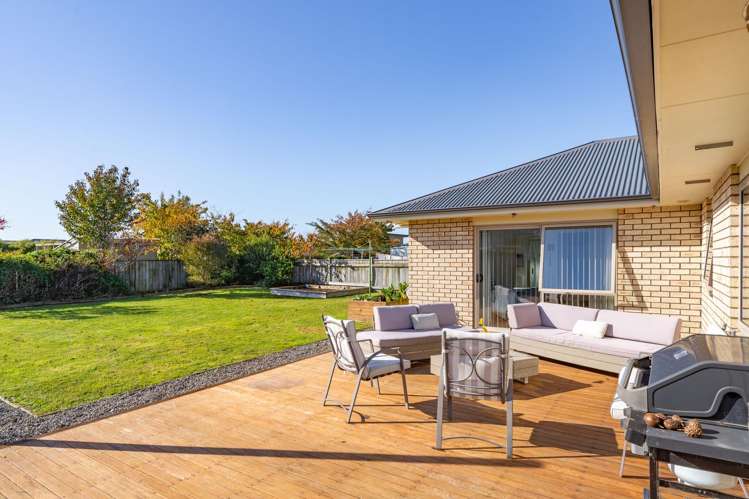 24 Charles Street Carterton_14