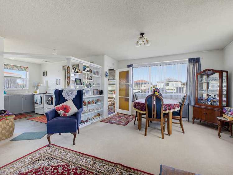 84A Broadway Stratford_27
