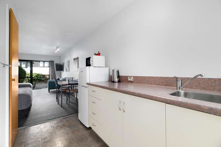 Unit 7/14 Frankton Road Queenstown_5