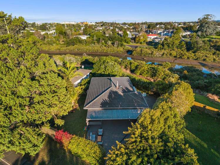 36 Sunline Ave Massey_13