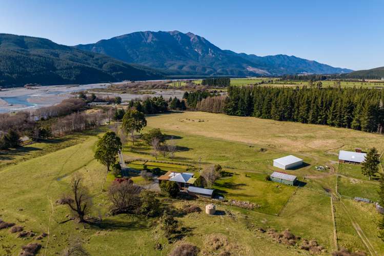 5969 State Highway 63 Wairau Valley_23