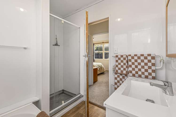 6 Illana Place Ranui_15
