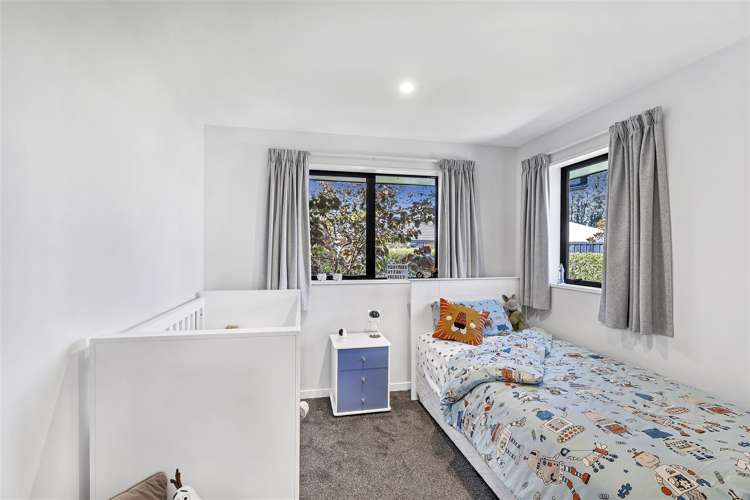 6 Fry Place Rolleston_13