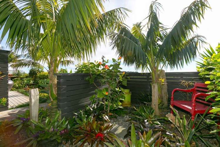 9c Dolphin Parade Bell Block_23