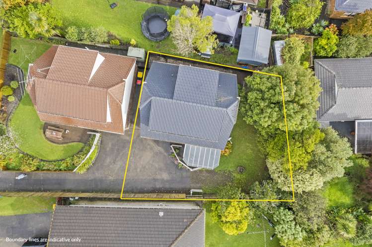 2/73 Botany Road Botany Downs_16