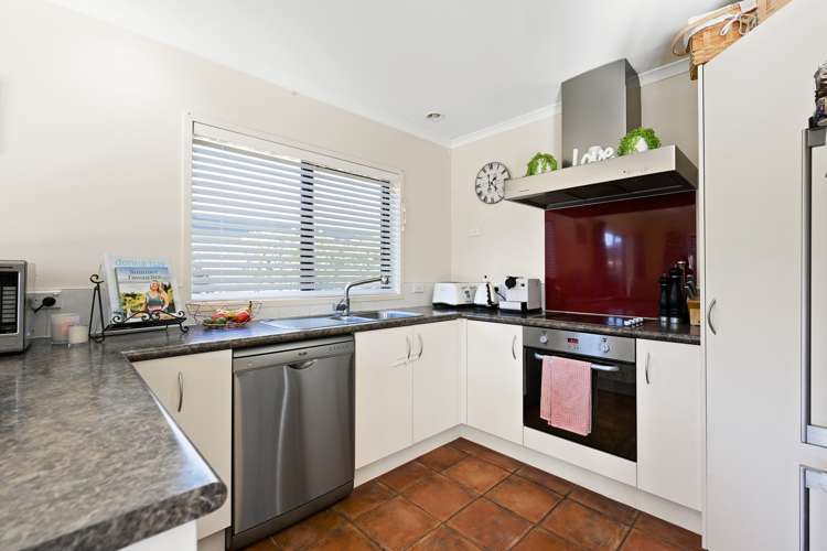 26 Aquila Crescent Rototuna North_7