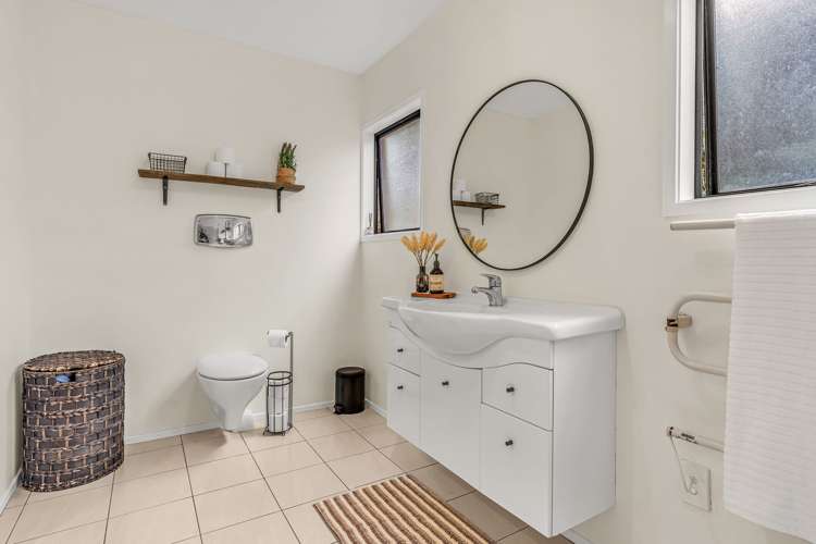 6 Rautawhiri Road Helensville_27