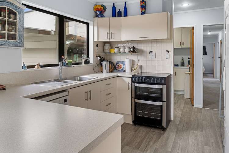 11 Matahui Road Aongatete_5