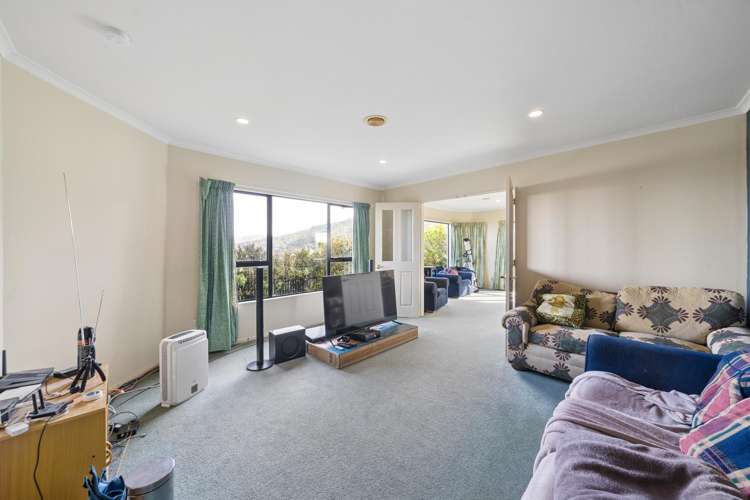 18 Imran Terrace Khandallah_30