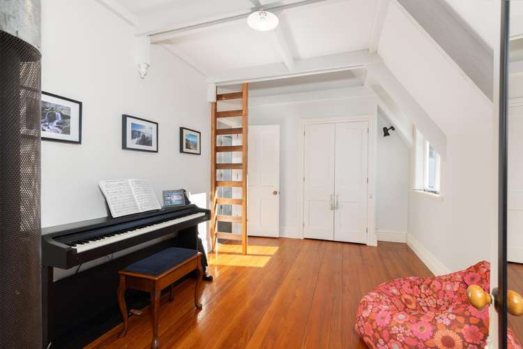 384A Hardy Street East Nelson_12