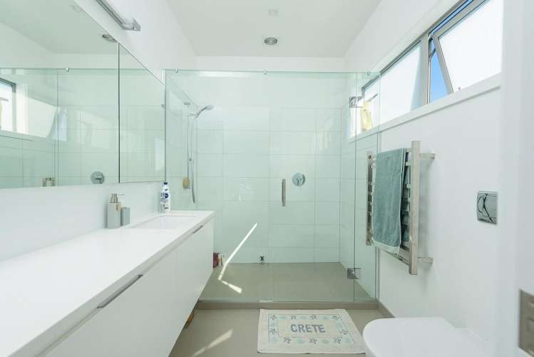 6 Ngarata Avenue Mount Maunganui_13