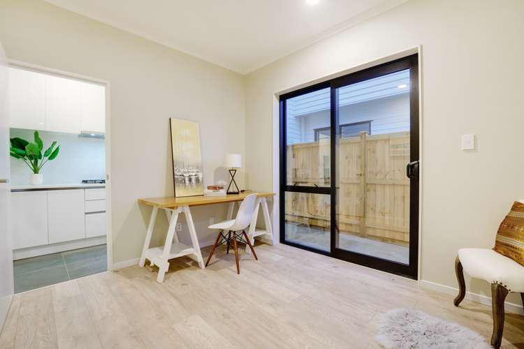 41 Bushfield Drive Flat Bush_5