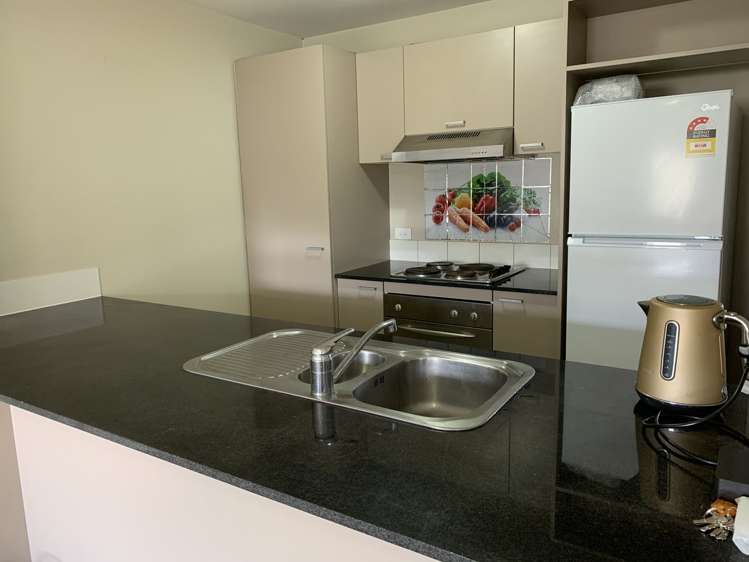 2e/28 Morning Star Place Mount Albert_5