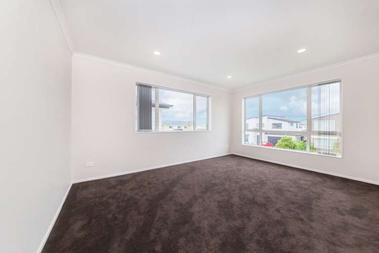 35 Rosewell Crescent Flat Bush_13