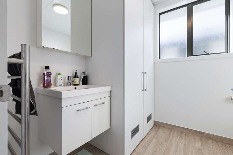 11/14 Buffon Street Waltham_11