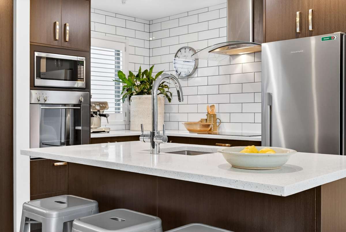 123 Waghorne Street_2