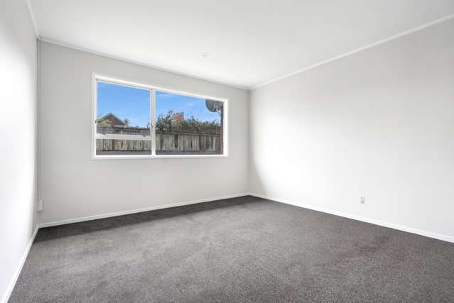 2/94 Beaumonts Way Manurewa_2