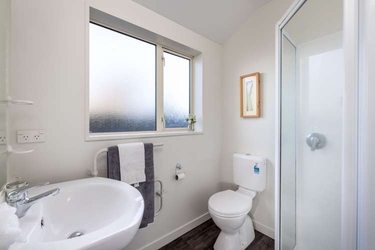 22a Lenton Street Aranui_12