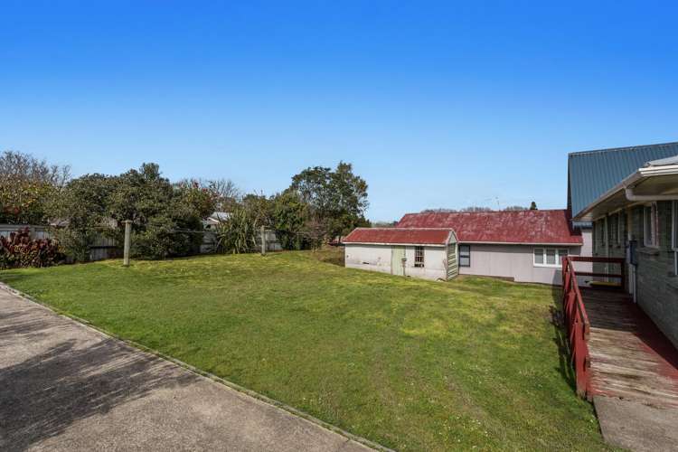 12 Howell Road Taneatua_11