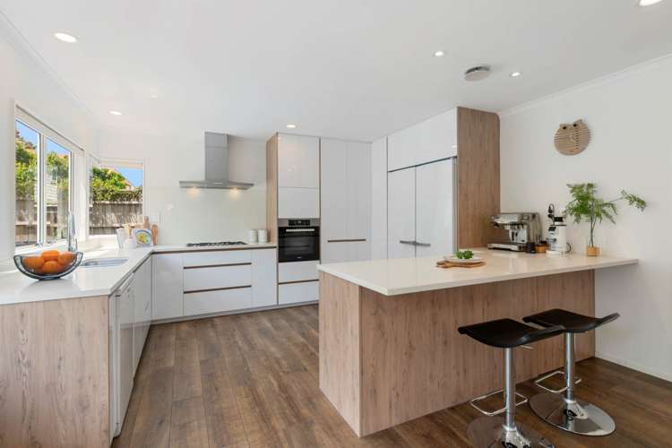 52 Alicia Road Somerville_9