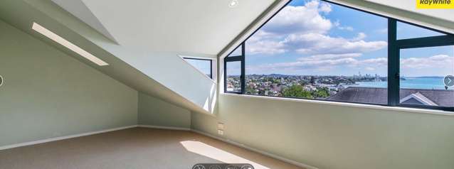 2/25 Waimarie Street Saint Heliers_3