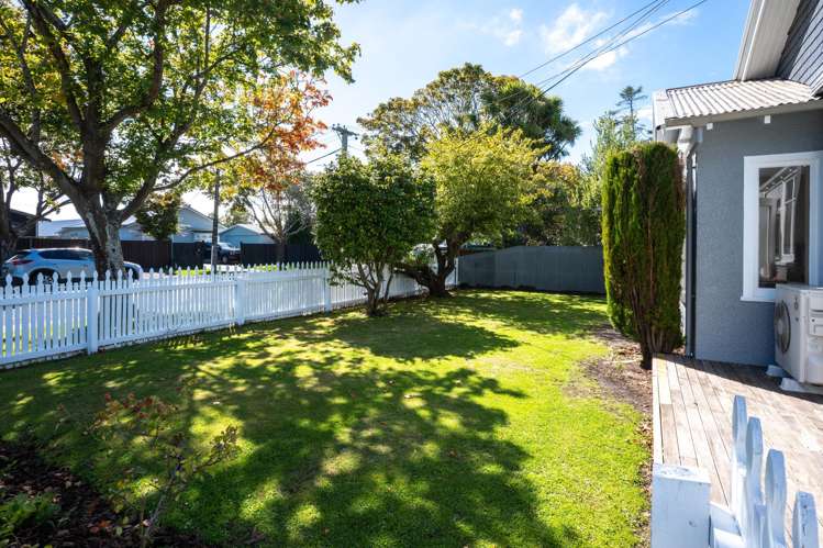 12 Koromiko Street Saint Martins_14