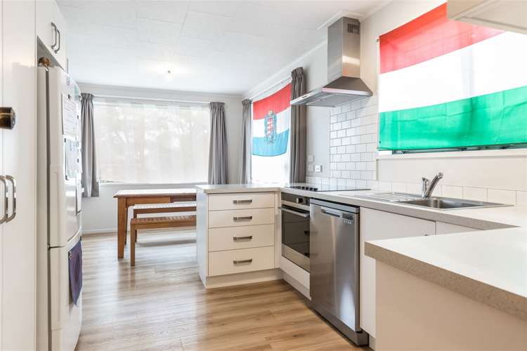 8 Owen Place Springlands_5