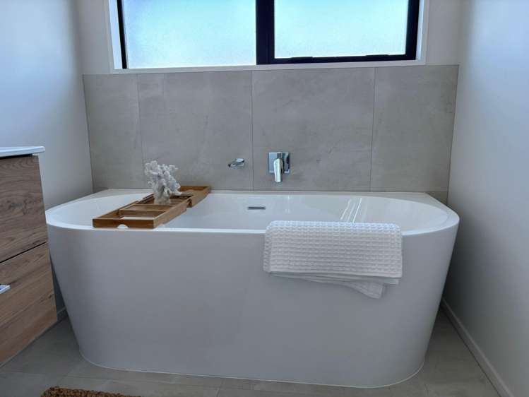 18 Plover Avenue Amberley_13