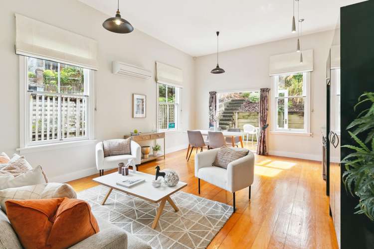 32 Rolleston Street Mount Cook_1