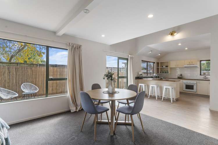 16b Arrowsmith Avenue Waipahihi_17