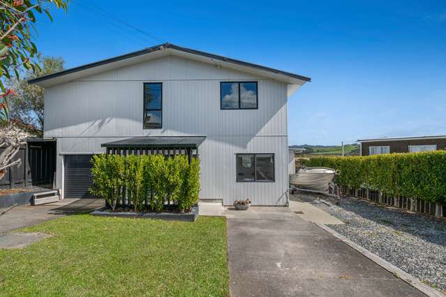 Practical, Flexible Living in Snells Beach