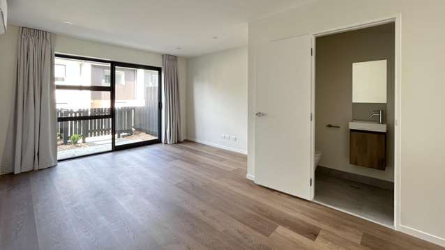 6/476 West Coast Road 1665_3