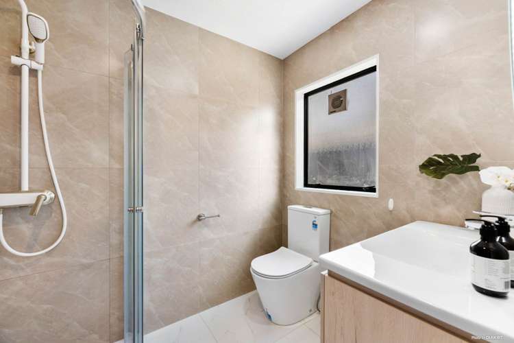 43 Athena Drive Totara Vale_18