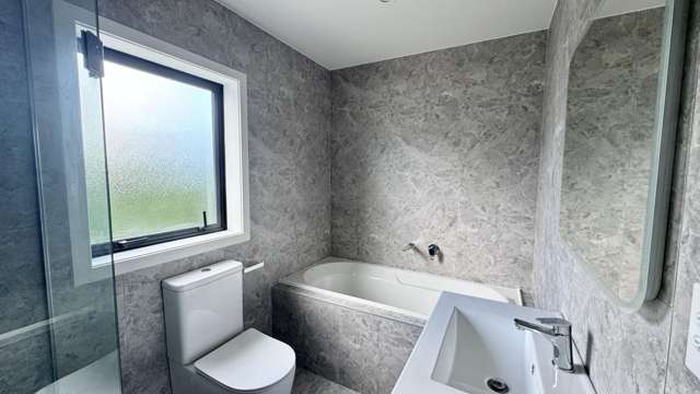 2/28 Alberta St 1768_3