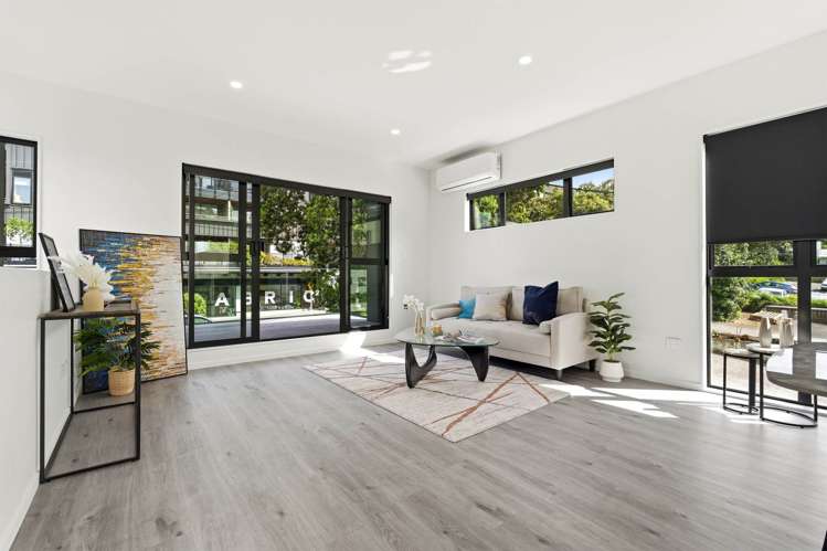 65 Victoria Street_5