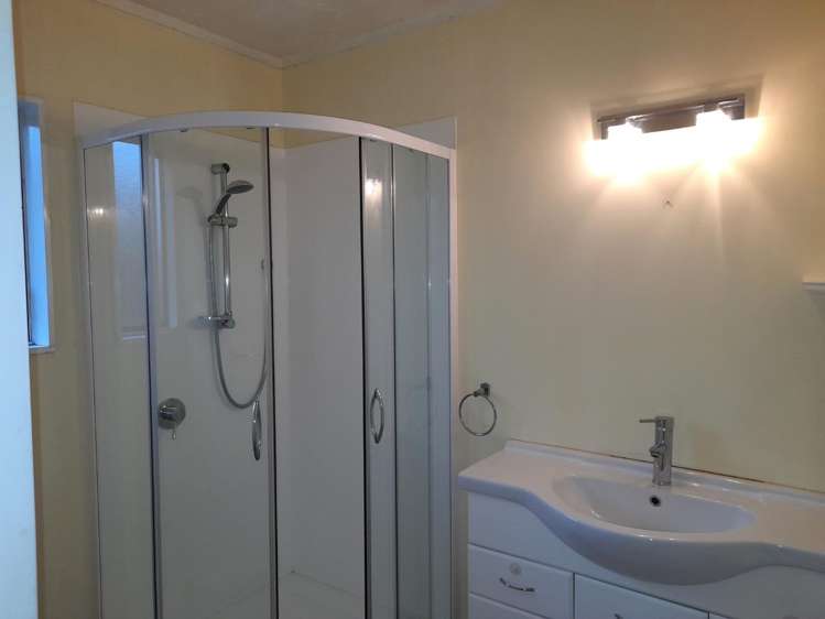 1 Tamatea Road 11209_13