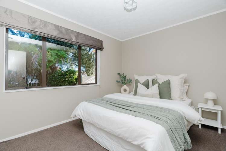 11 Hilliard Place Leamington_10