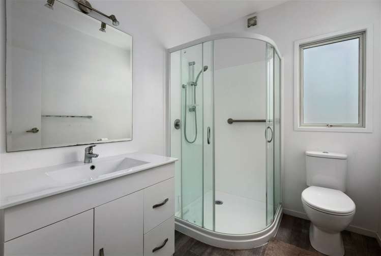 10 Tauranga Road Waihi_13