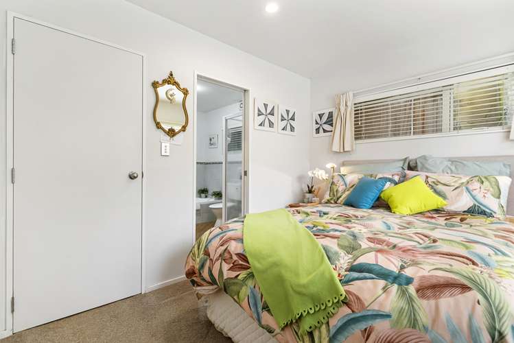 10/48a Exmouth Road Northcote_13