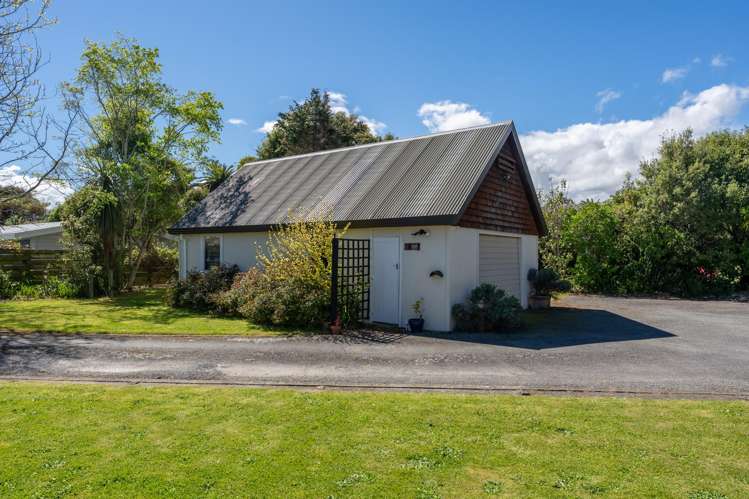 219 Mill Road Otaki_24