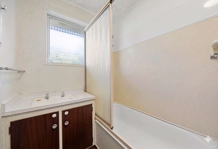 1/7 Seakens Way Glen Eden_6