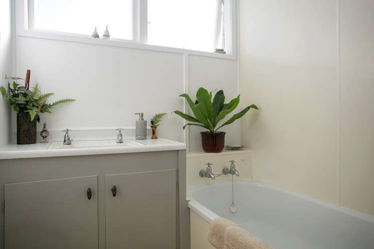 1/68 Birch Street Hilltop_9