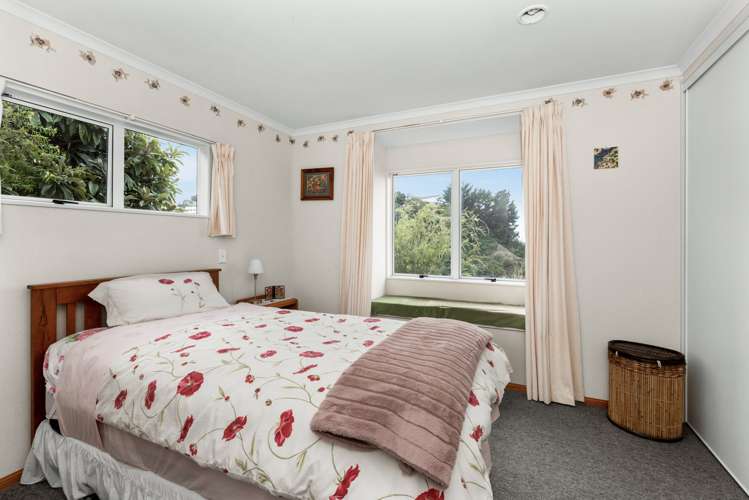 7 Guys Hill Road Hospital Hill_7