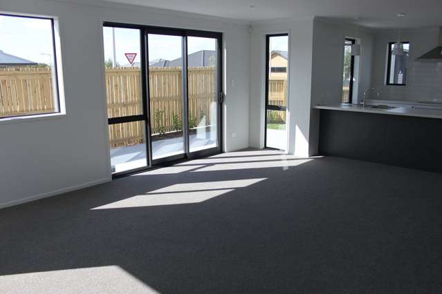 24 Flack Street Pyes Pa_1