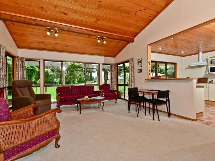 51 Cedar Park Road Tamahere_24