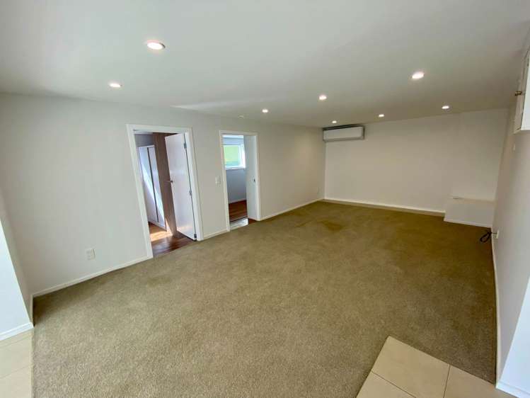 51 Bradbury Road Botany Downs_6