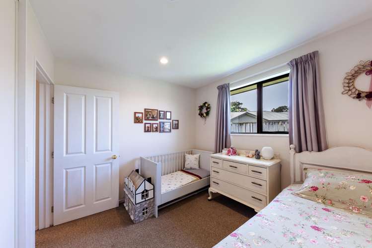 38 Weka Street Oxford_17