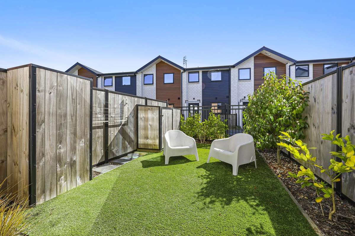 4/170 Don Buck Road_3