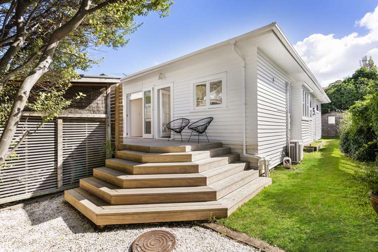127 Paihia Road One Tree Hill_18